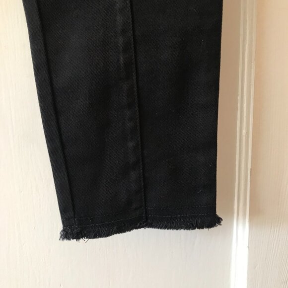 Loft | Petite Frayed Skinny Pants 6P - Picture 4 of 12